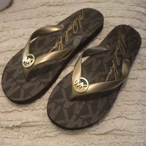 Mk Flip Flops
